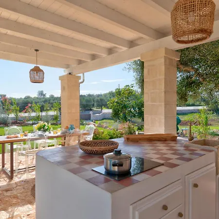 Trulli Pupa, Charming With Exclusive Pool Villa Cisternino