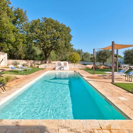 Trulli Pupa, Charming With Exclusive Pool *