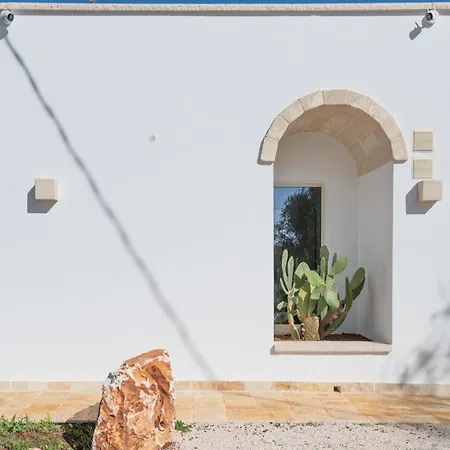 Trulli Pupa, Charming With Exclusive Pool