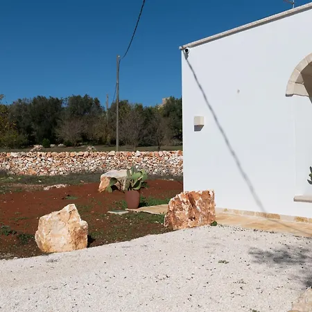 Trulli Pupa, Charming With Exclusive Pool Villa