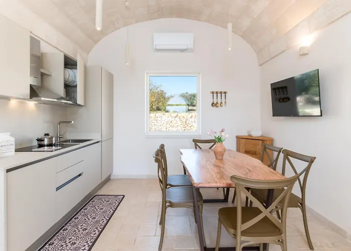 Villa Trulli Pupa, Charming With Exclusive Pool Cisternino